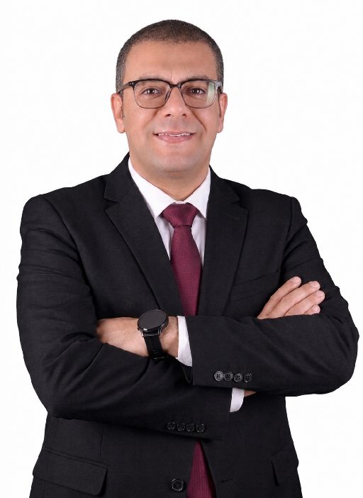 كامل فؤاد كامل
